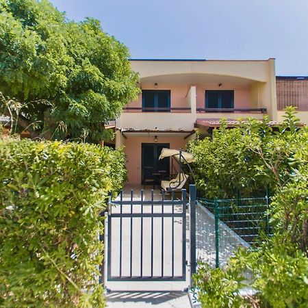 מרינה די פיסטיצ'י Deliziosa Villetta Mare Indipendente מראה חיצוני תמונה